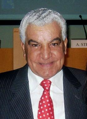 زاهي حواس